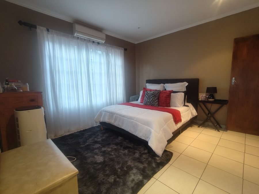 3 Bedroom Property for Sale in Azalea Park North West
